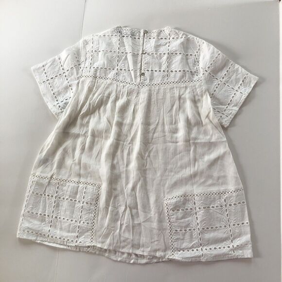 Doe & Rae Eyelet Peasant Top Size Medium - Picture 4 of 14